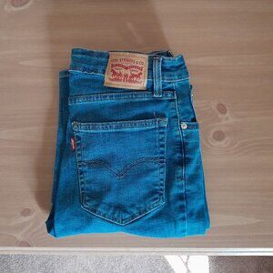 721 High Rise Skinny Jeans